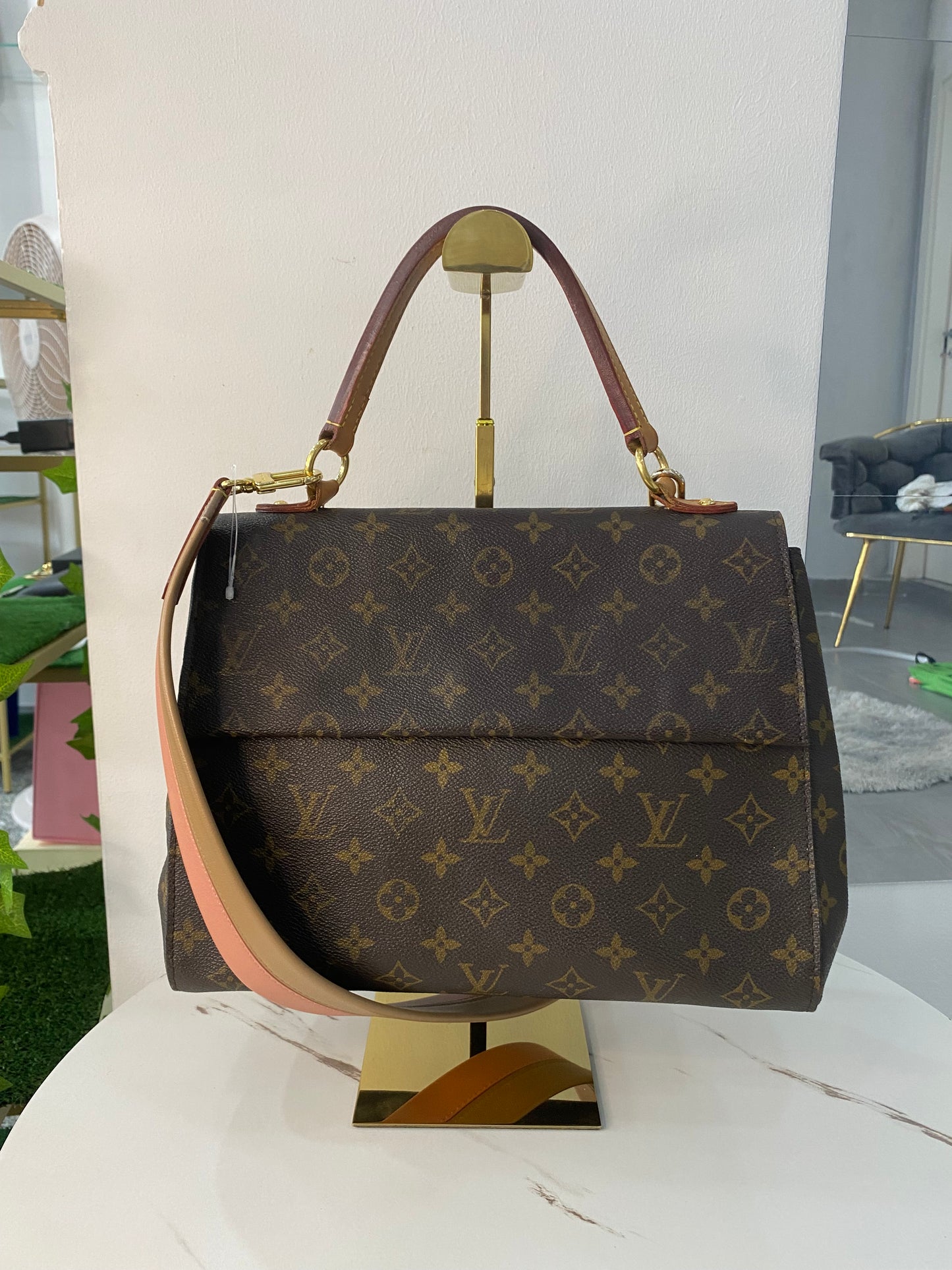 Borsa Louis Vuitton Cluny MM