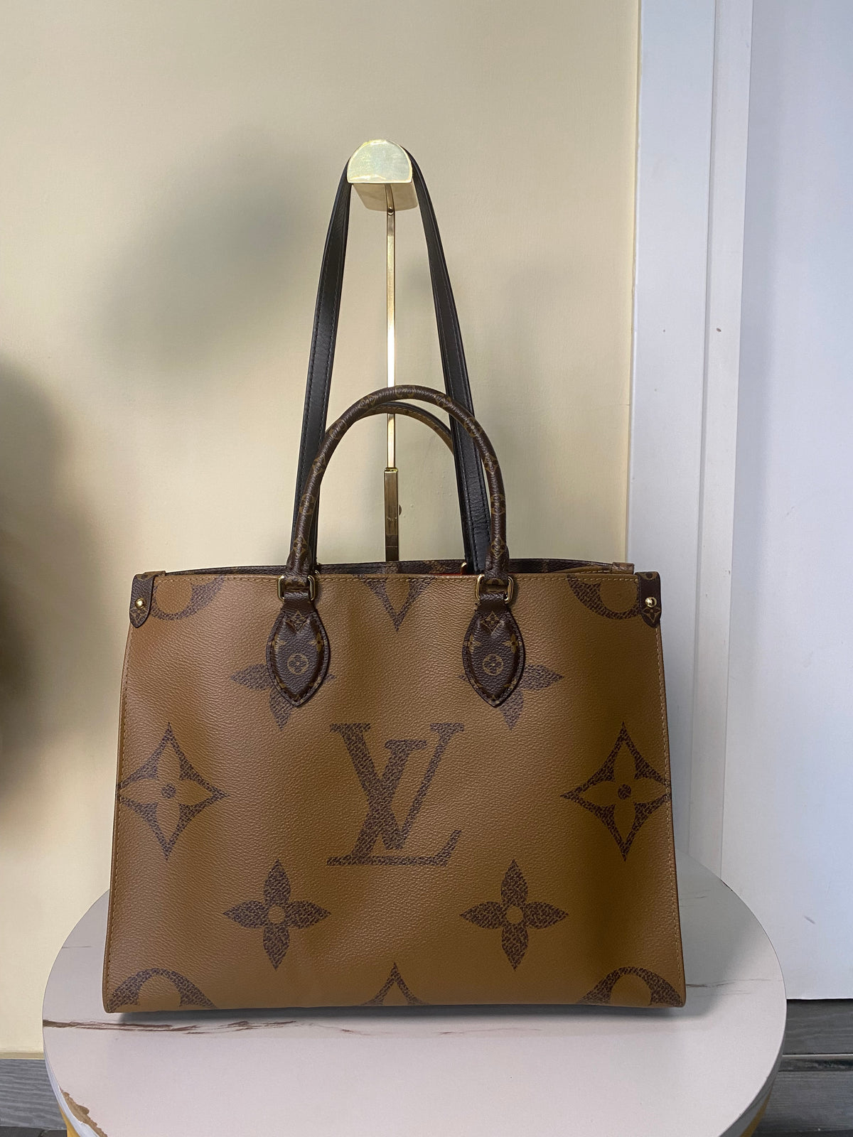 Borsa Louis Vuitton OnTheGo MM