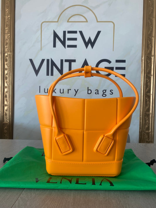 Bottega Veneta Arco
