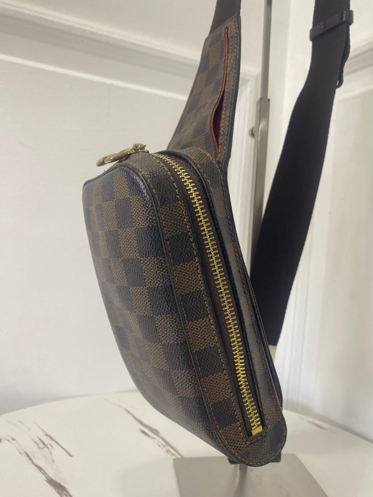 Louis Vuitton Marsupio Geronimos