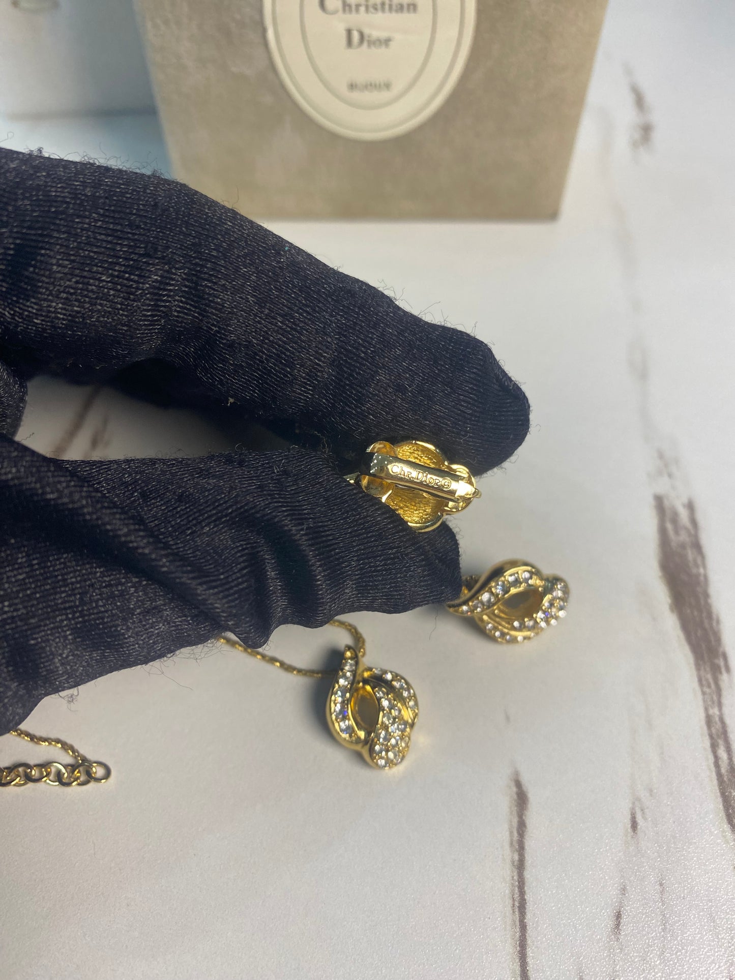 Set Orecchi e Collana Dior