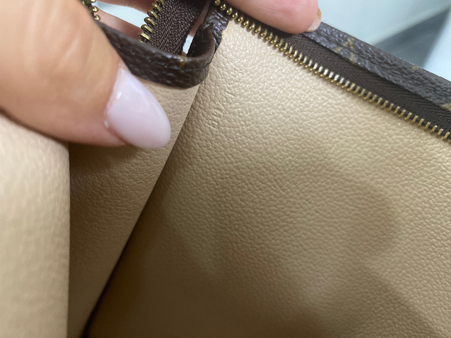 Pochette Louis Vuitton Toilette