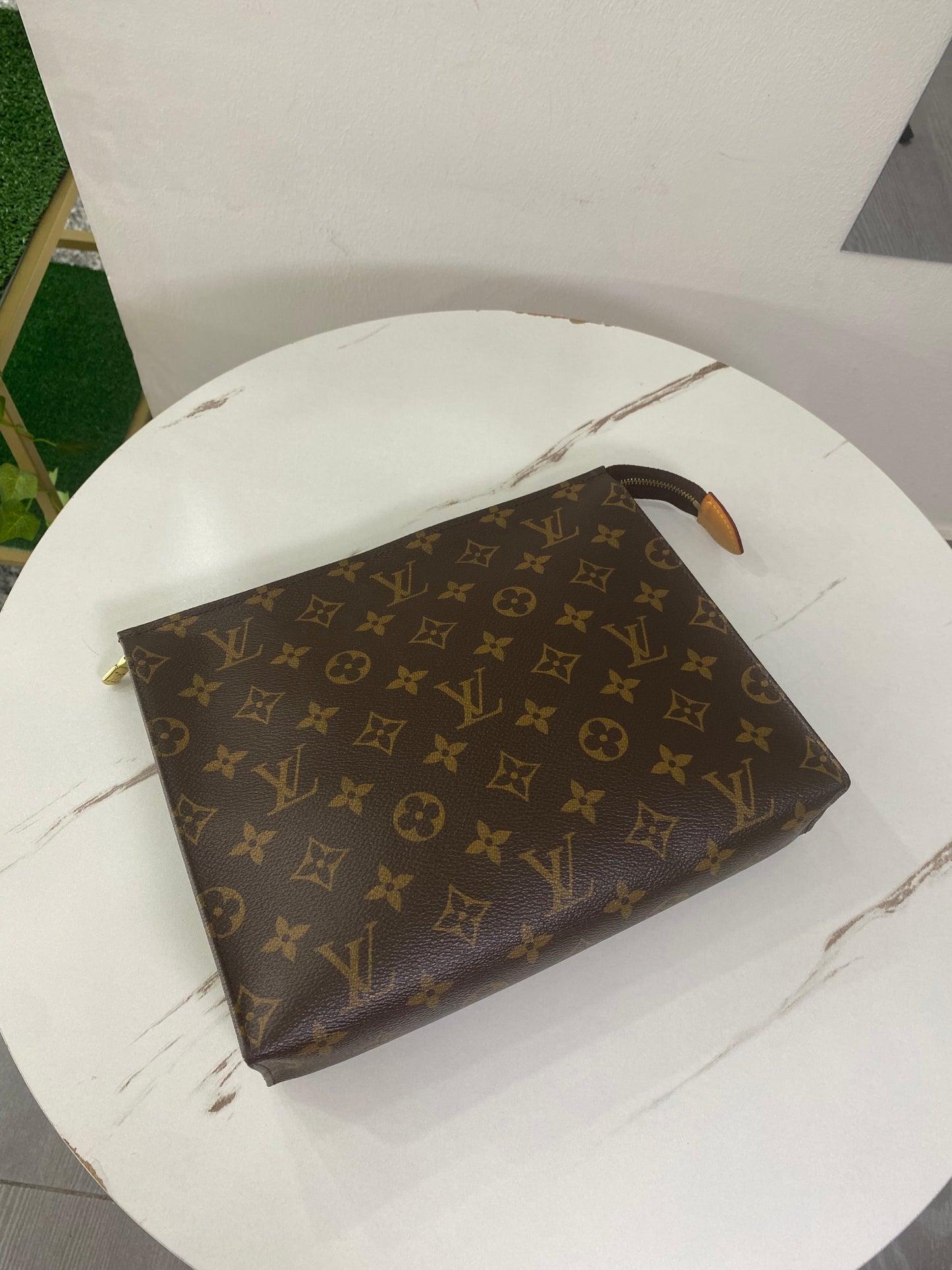 Pochette Louis Vuitton Toilette