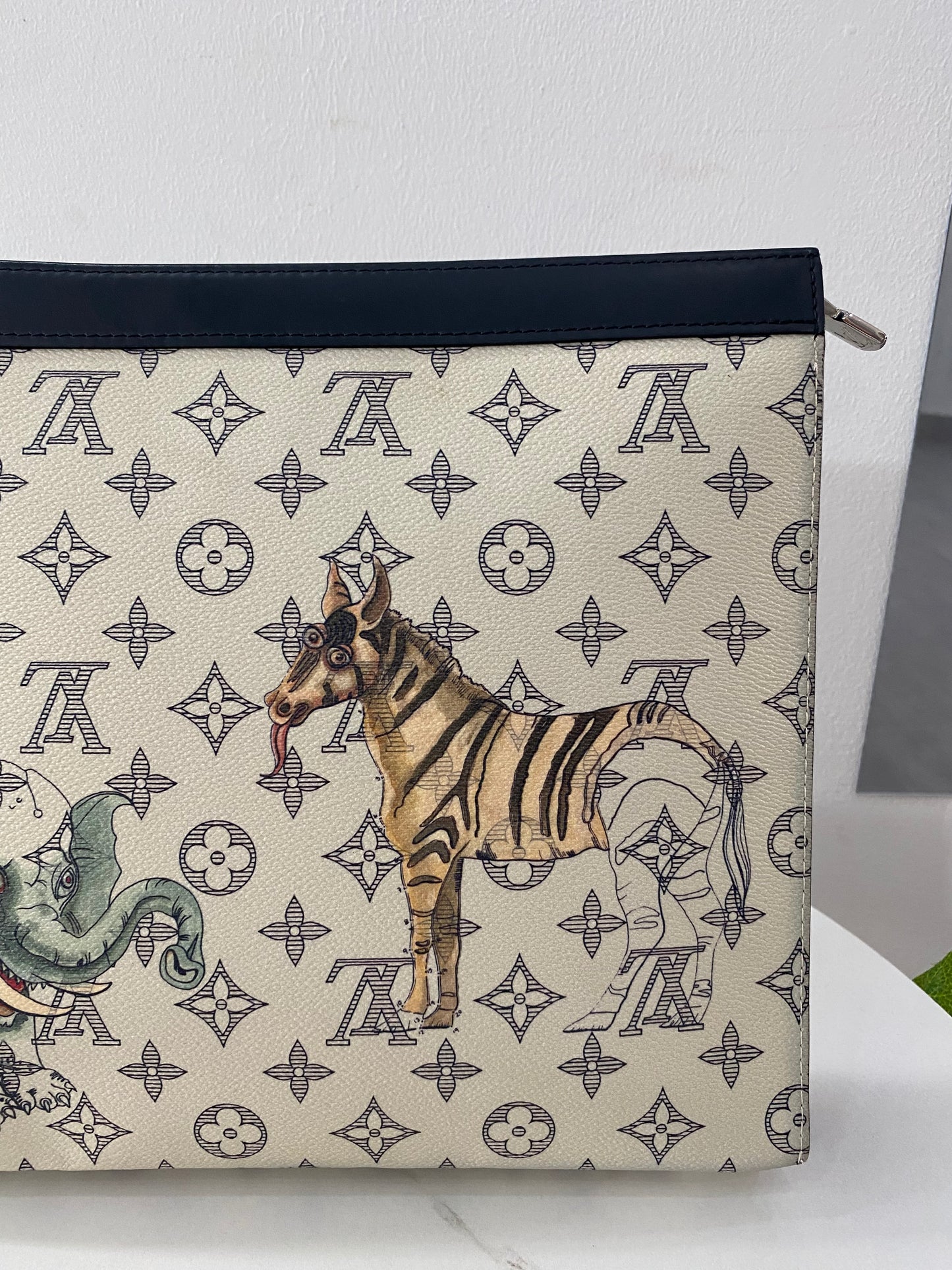 Pochette Louis Vuitton GM