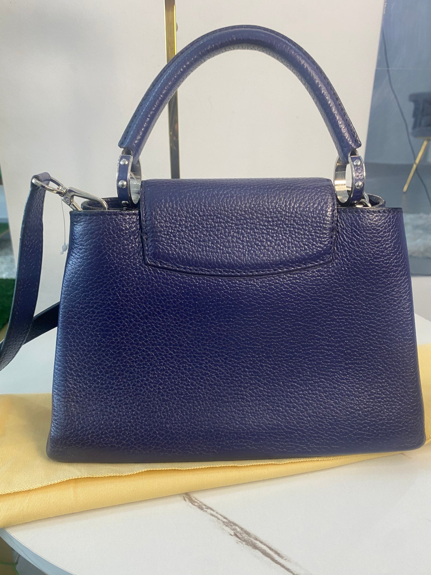 Borsa Louis Vuitton Capucines BB