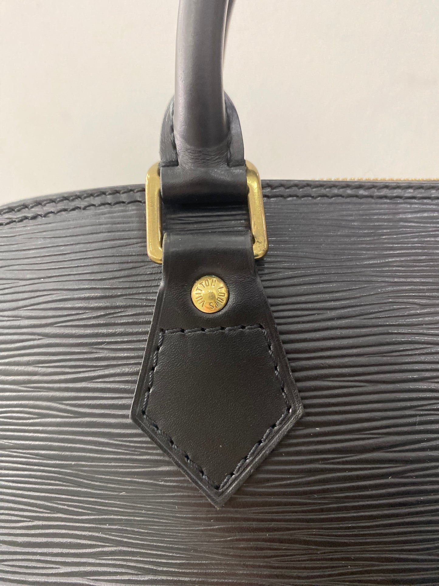 Louis Vuitton Alma PM