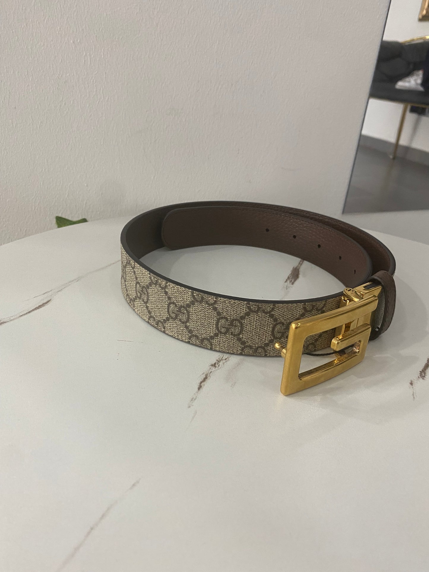 Cintura Gucci GG Reversibile