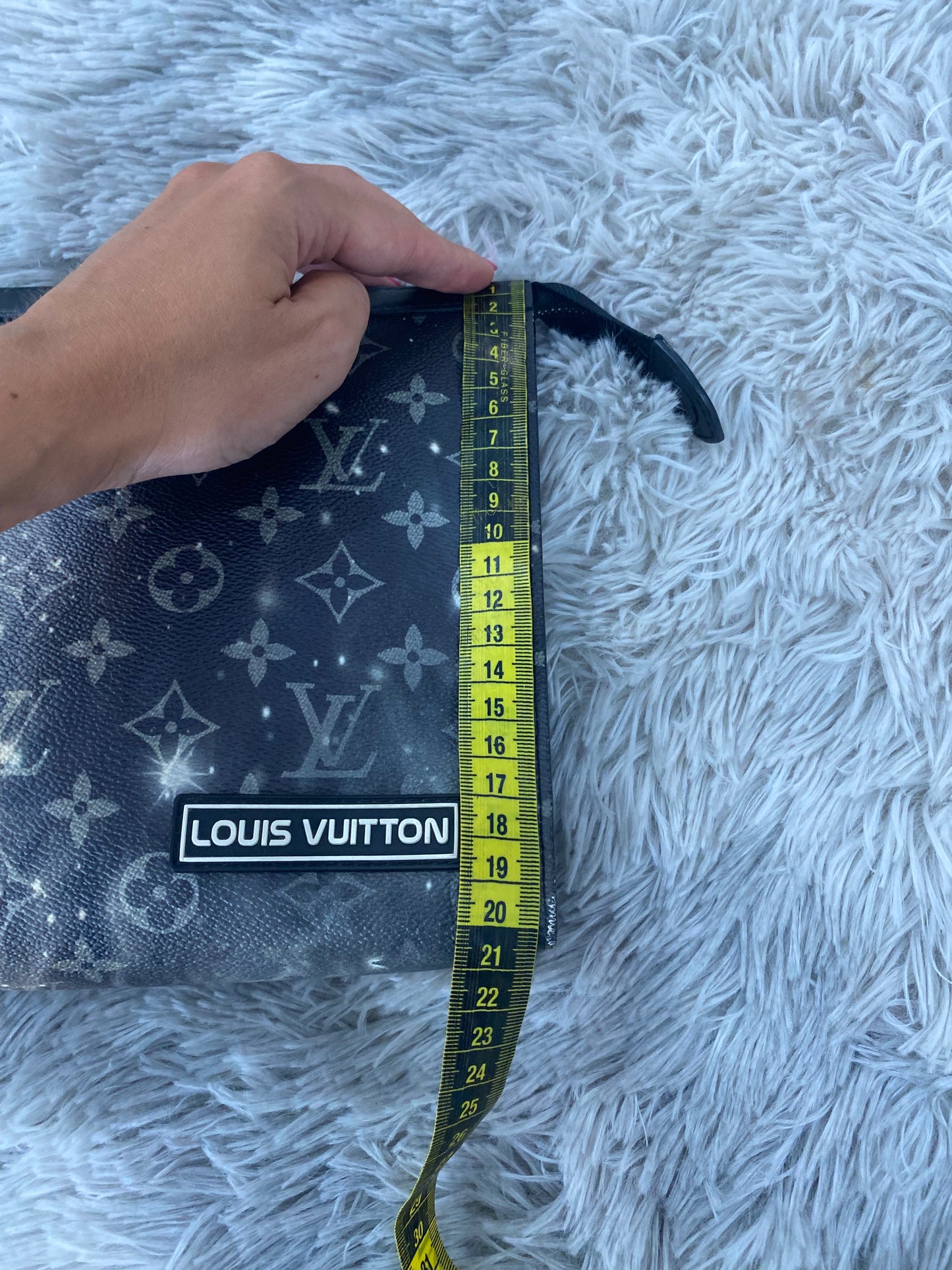 Pochette Louis Vuitton Voyage MM