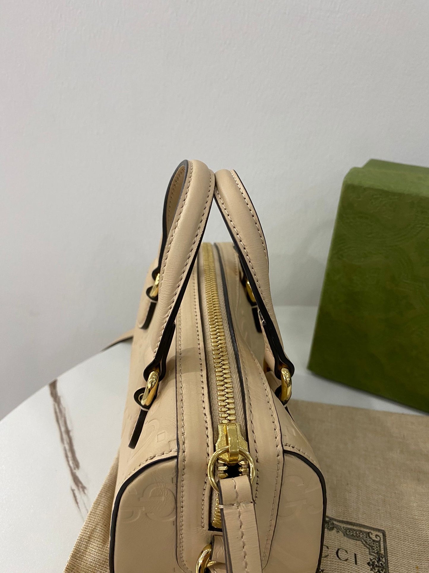 Gucci Super Mini Lion Trap