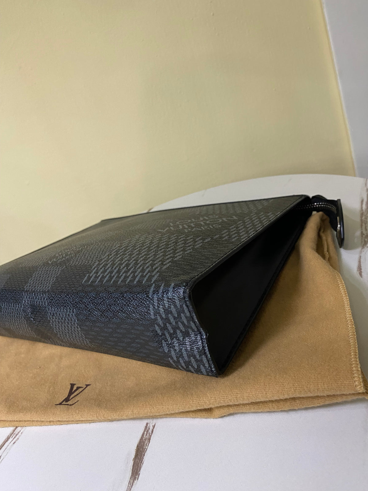 Pochette Louis Vuitton Voyage MM