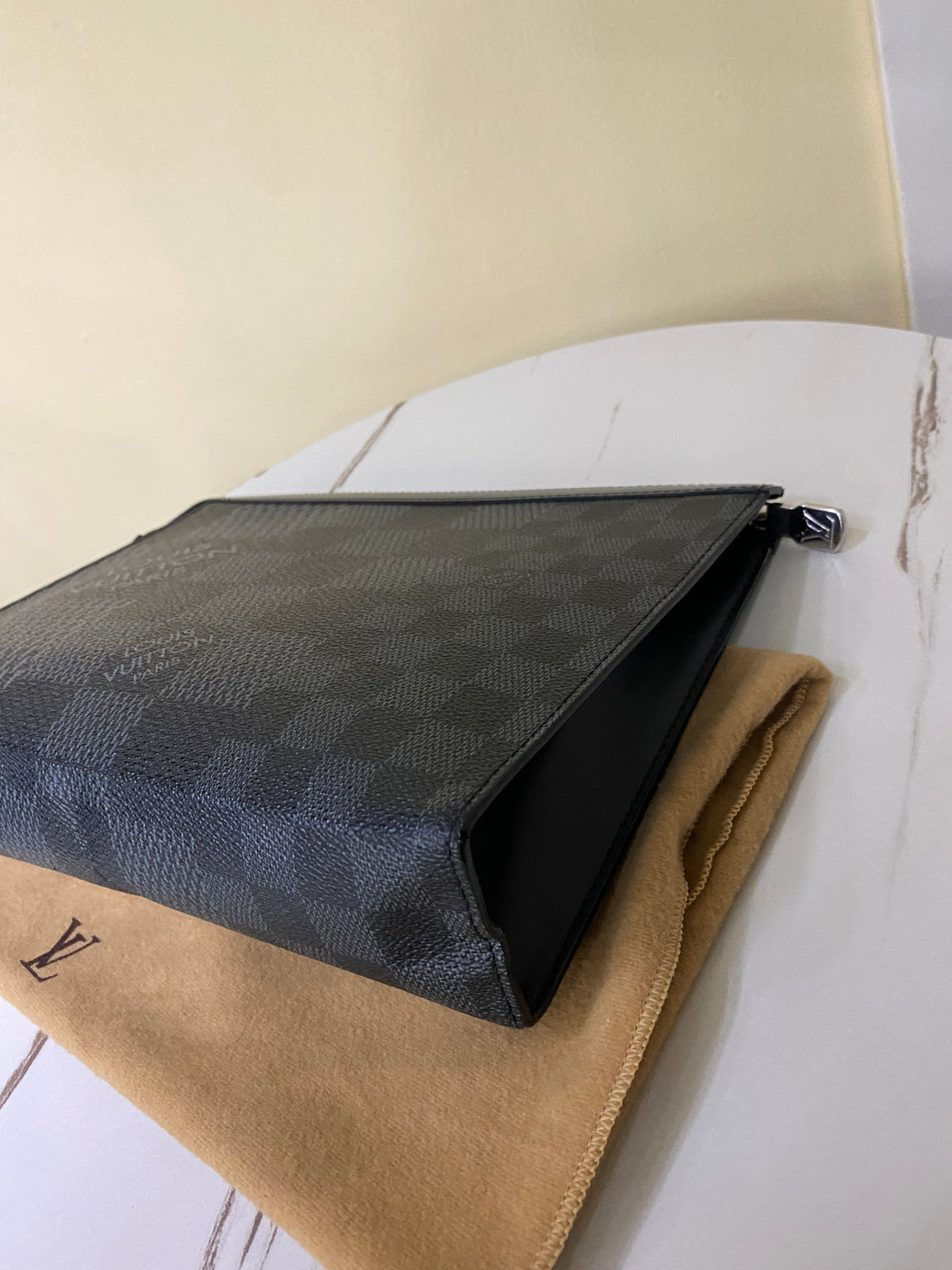 Pochette Louis Vuitton Voyage MM