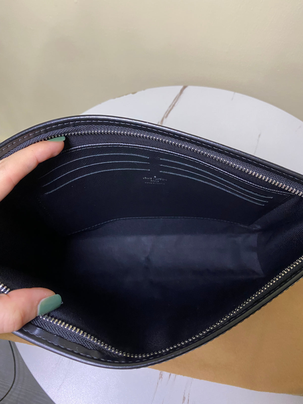Pochette Louis Vuitton Voyage MM