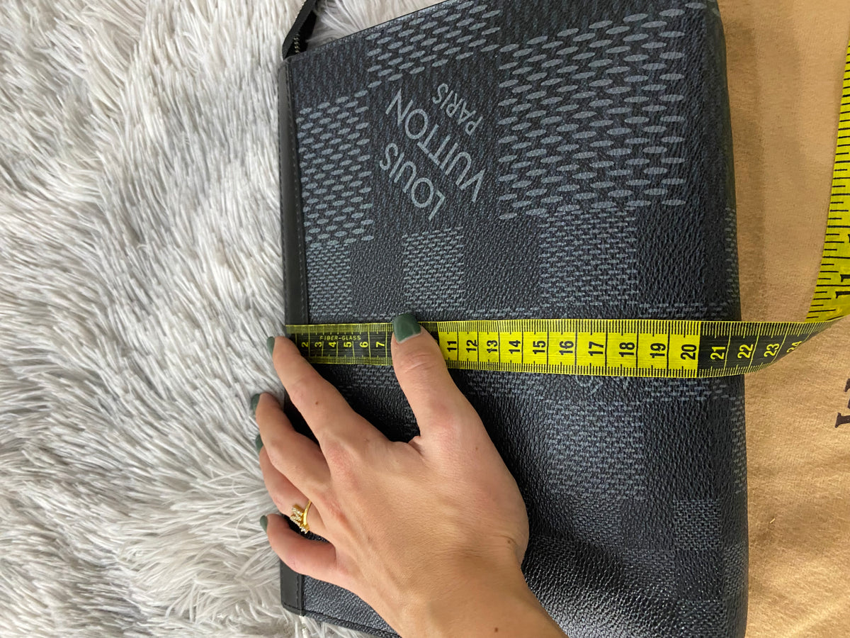 Pochette Louis Vuitton Voyage MM